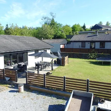 Villa Draby - *